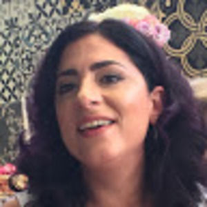 Meet your Posher, Suzette